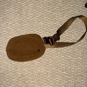 Lululemon Athletica Gold Mesh Bag